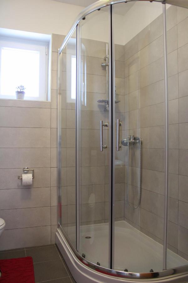 פורץ Apartment Mia מראה חיצוני תמונה