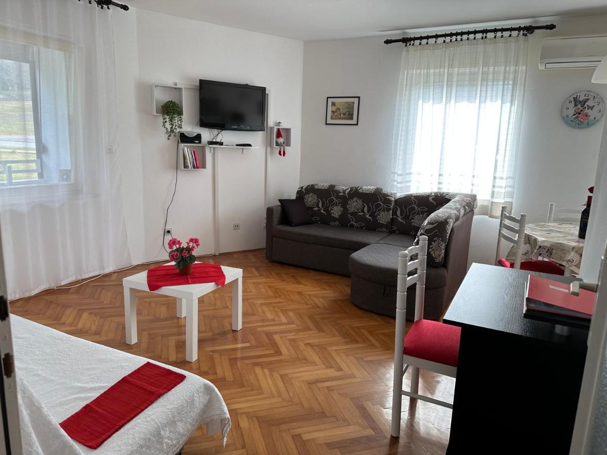 פורץ Apartment Mia מראה חיצוני תמונה
