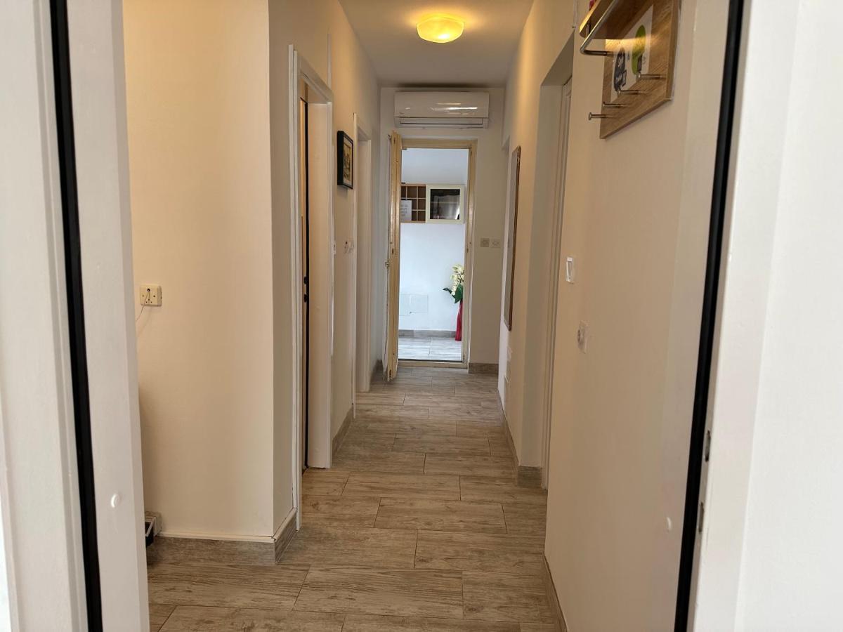 פורץ Apartment Mia מראה חיצוני תמונה